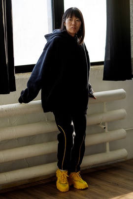 
                             
                                Худи Амина.
                                Обложка отзыва пользователя @leeneeya
                             
                        