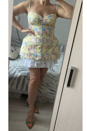 Роскошный корсаж🥰