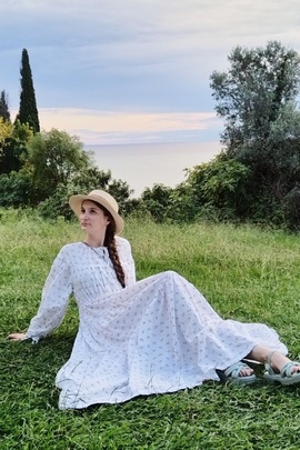 
                             
                                Кармелия платье.
                                Обложка отзыва пользователя Пользователь 241690
                             
                        