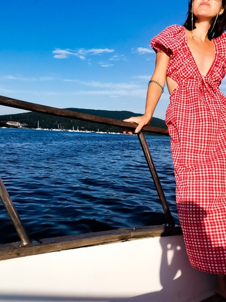 Великолепно