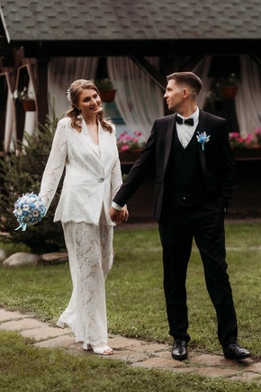 Свадебный костюм