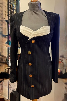 
                             
                                Rada dress.
                                Обложка отзыва пользователя Пользователь 393247
                             
                        