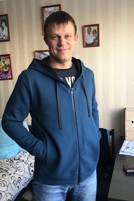 
                             
                                Худи Джонни.
                                Обложка отзыва пользователя Хрестина Дергач
                             
                        