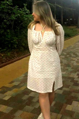 
                             
                                Розалин платье.
                                Обложка отзыва пользователя Пользователь 131307
                             
                        