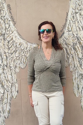 
                             
                                Eliza dress.
                                Обложка отзыва пользователя Пользователь 238997
                             
                        