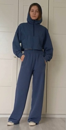 очень стильный костюм !