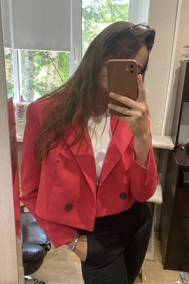 
                             
                                Жакет Нэнси.
                                Обложка отзыва пользователя Пользователь 170755
                             
                        