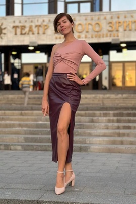 
                             
                                Юбка Малика.
                                Обложка отзыва пользователя Кропотон
                             
                        