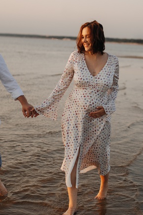 У каждой девушки в интересном положении должно быть это платье