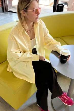 Отличная блузка.