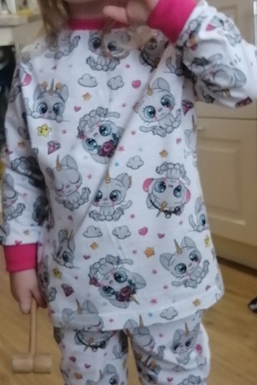 Пижама сшьется на одном дыхании.