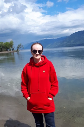 
                             
                                Худи Адриана.
                                Обложка отзыва пользователя Юлия Витальевна
                             
                        