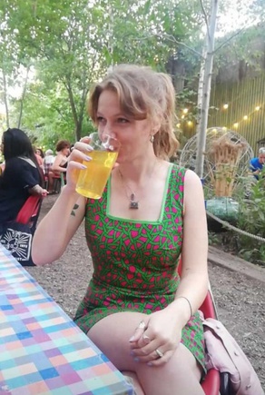 Really nice fitting, flattering dress, easy to make, love it, have made this pattern twice already. Spasibo!)