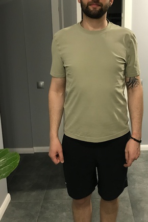 Удобная футболка 🖤