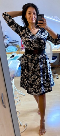 Платьев много не бывает