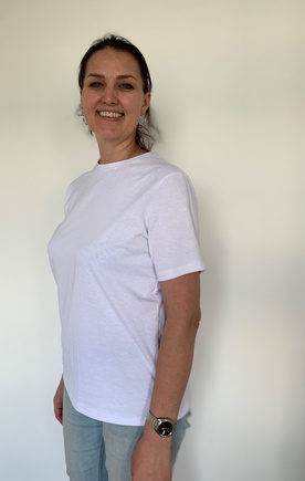 Отличная базовая футболка