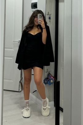 
                             
                                Антонелла платье.
                                Обложка отзыва пользователя Пользователь 356959
                             
                        