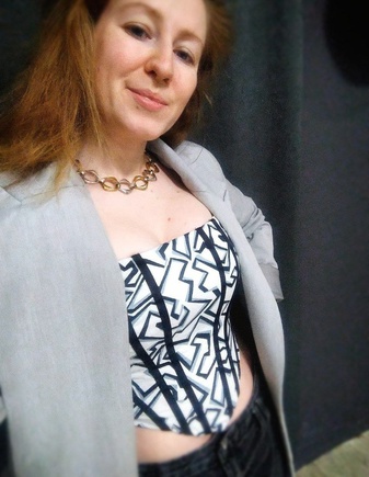 Отличная основа для корсажей