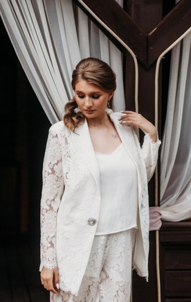 Свадебный костюм