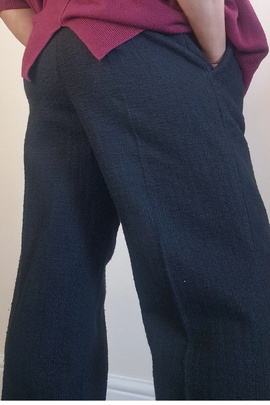 
                             
                                Karen Trousers.
                                Обложка отзыва пользователя Пользователь 290399
                             
                        