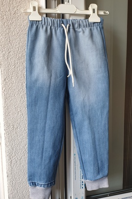 
                             
                                Райли брюки (мальчики).
                                Обложка отзыва пользователя Пользователь 189244
                             
                        