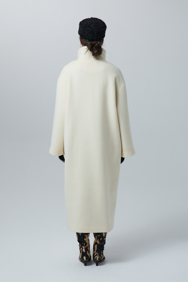 Gwendoline coat