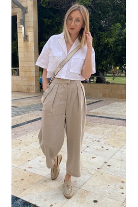 
                             
                                Брюки Аделина.
                                Обложка отзыва пользователя Alexandra
                             
                        