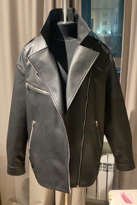 
                             
                                Мэдисон куртка (косуха).
                                Обложка отзыва пользователя Пользователь 145913
                             
                        