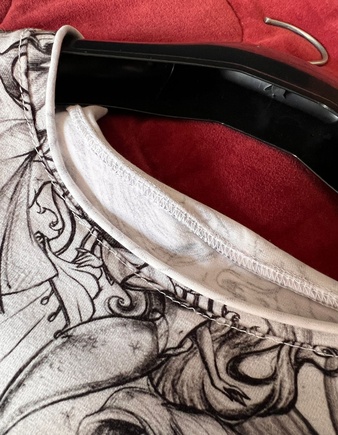 Стильная футболка