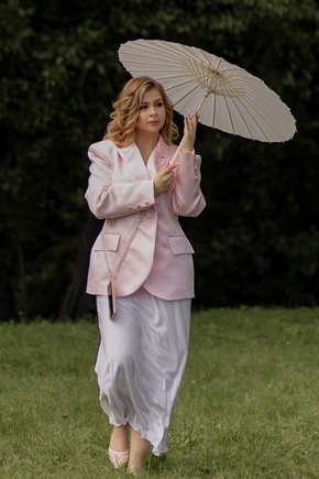 Очень стильный!