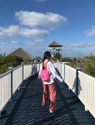 Идеальный костюм для отдыха!