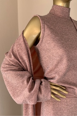 
                             
                                Нала топ.
                                Обложка отзыва пользователя Kati_Mos
                             
                        