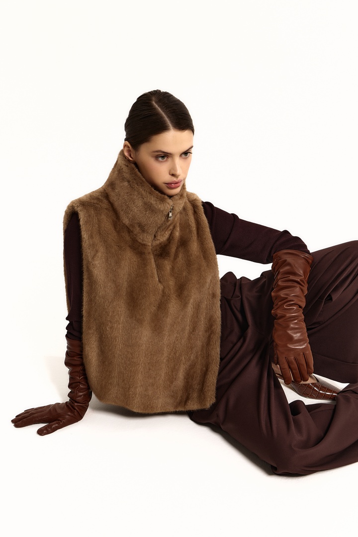 Сувира манишка