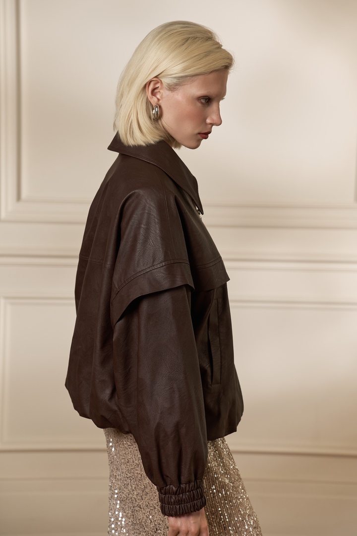 Найрин бомбер