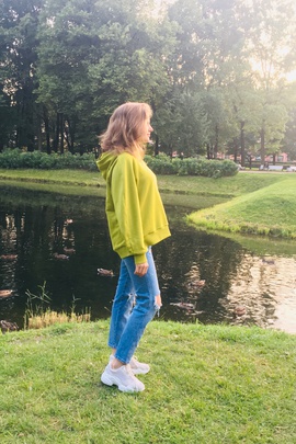 
                             
                                Худи Лилас.
                                Обложка отзыва пользователя Пользователь 128275
                             
                        