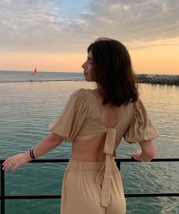 Очень комфортный и эффектный топ