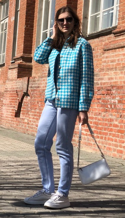 Мейси в твиде