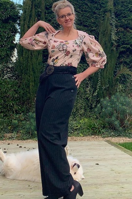 
                             
                                Deborah Blouse.
                                Обложка отзыва пользователя Пользователь 221785
                             
                        