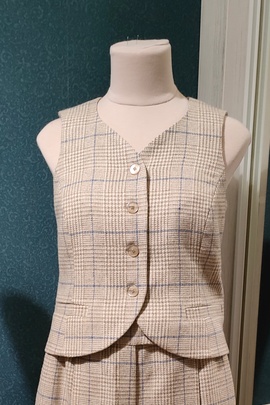 
                             
                                Хедвиг жилет.
                                Обложка отзыва пользователя Пользователь 48960
                             
                        