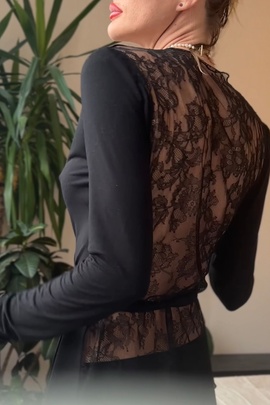 
                             
                                Кардиган Ким.
                                Обложка отзыва пользователя Пользователь 253195
                             
                        