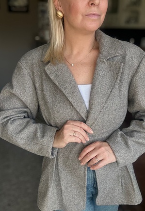 Очень стильный и женственный жакет