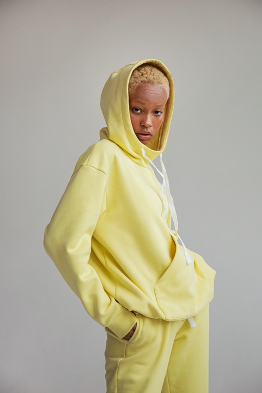 2. Курс по пошиву худи Брук и брюк Таира