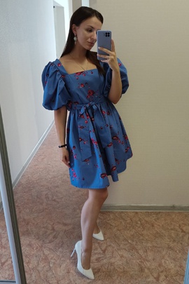 
                             
                                Платье Юни.
                                Обложка отзыва пользователя Ксения
                             
                        