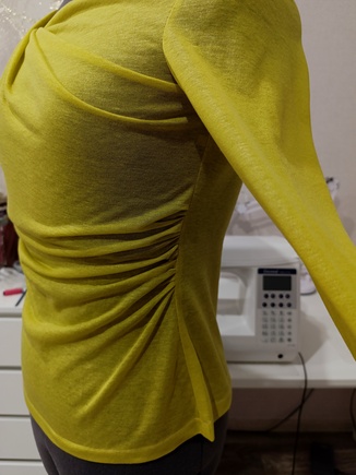 Супер эффектный лонгслив