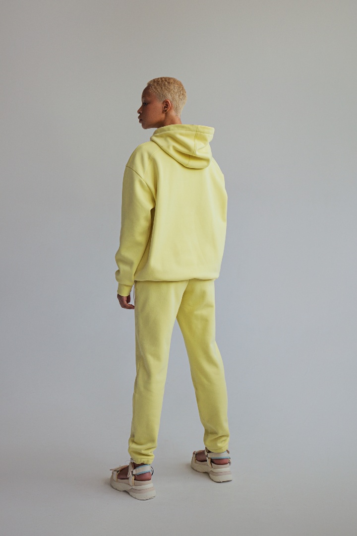 2. Курс по пошиву худи Брук и брюк Таира