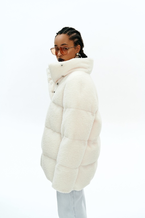 Uma coat