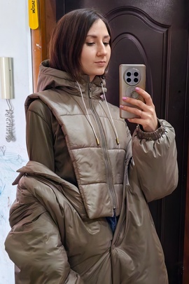 
                             
                                Капюшон Рони.
                                Обложка отзыва пользователя Наталья Рябухина
                             
                        