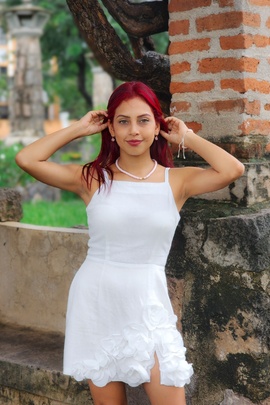 
                             
                                Buffy dress.
                                Обложка отзыва пользователя dani_celi
                             
                        