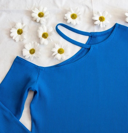 Очень красивый лонгслив