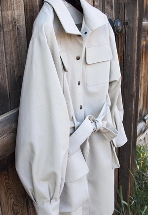 Шила как пыльник или ветровку